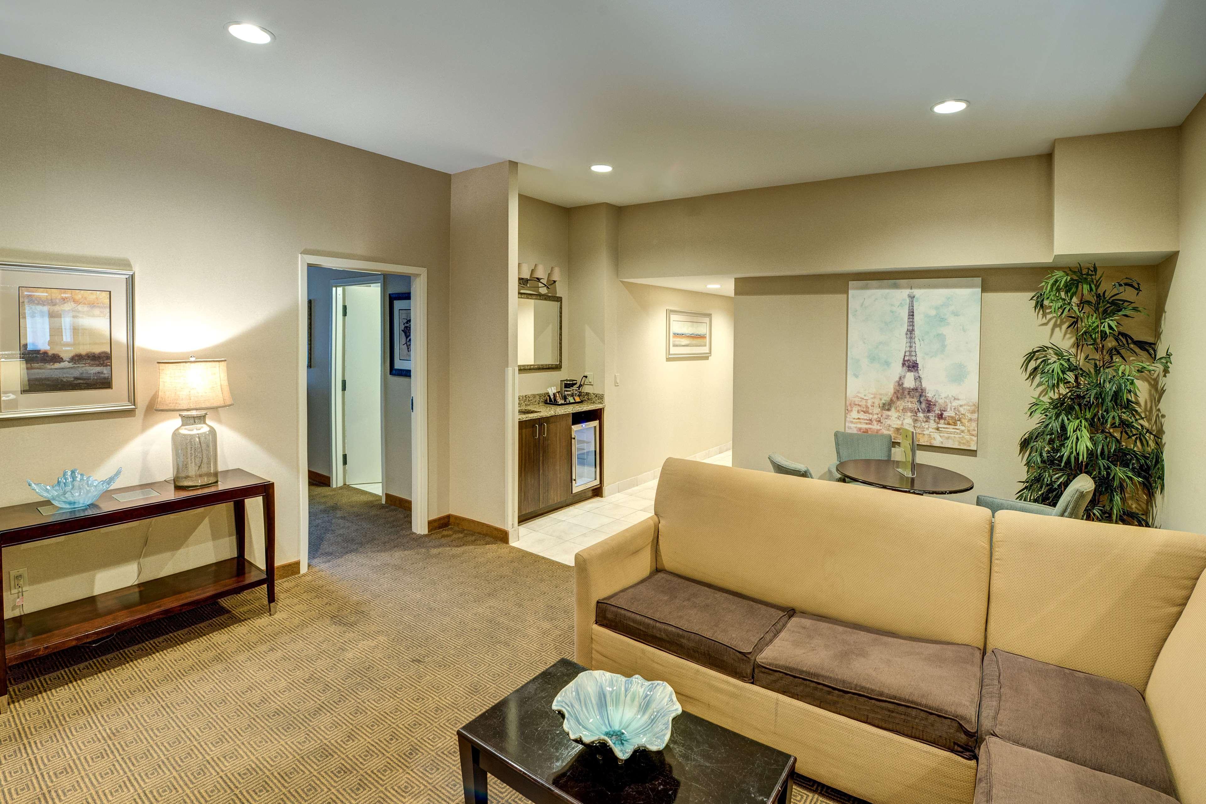 Doubletree By Hilton Tinton Falls-Eatontown Extérieur photo