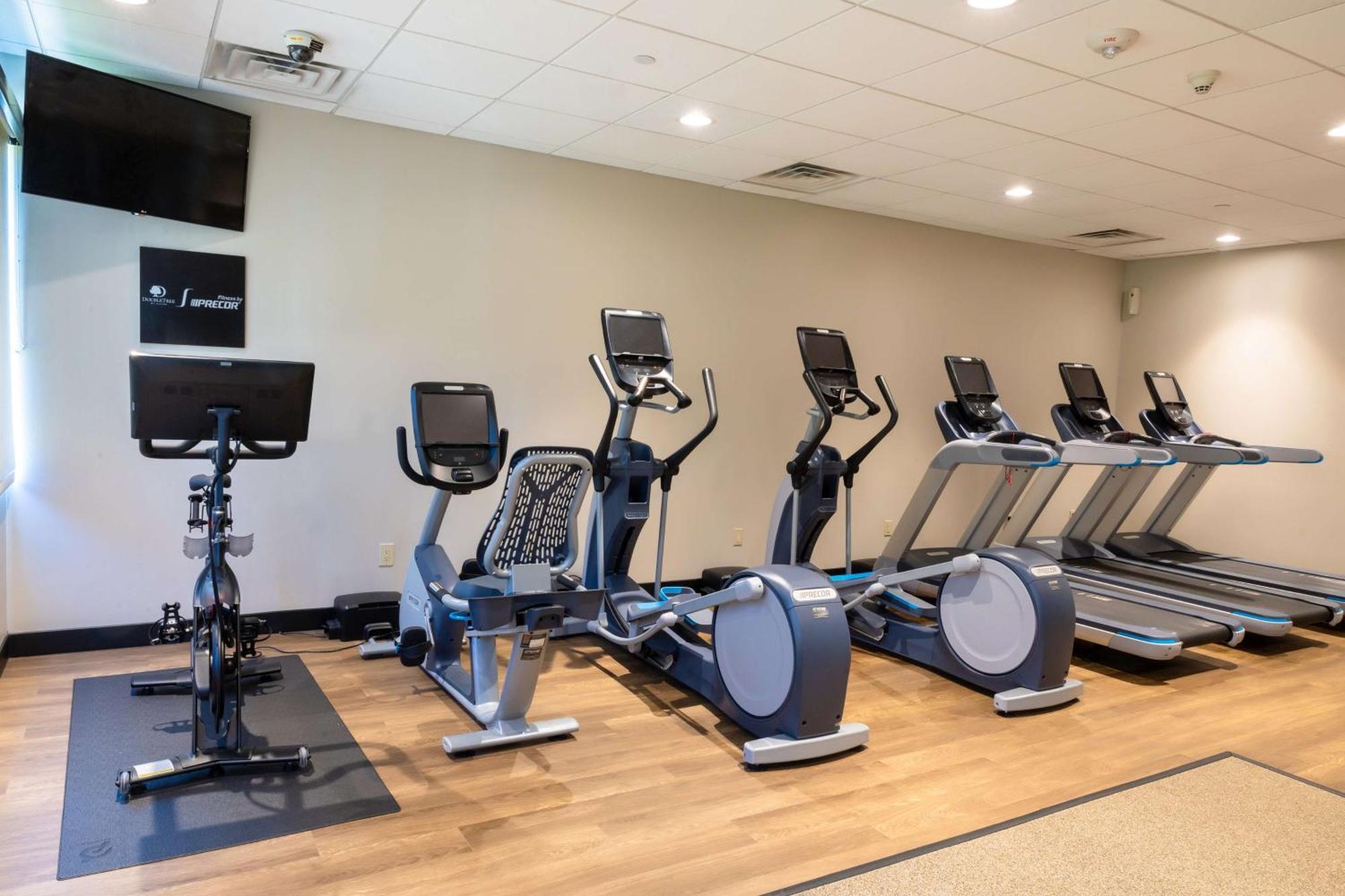 Doubletree By Hilton Tinton Falls-Eatontown Extérieur photo