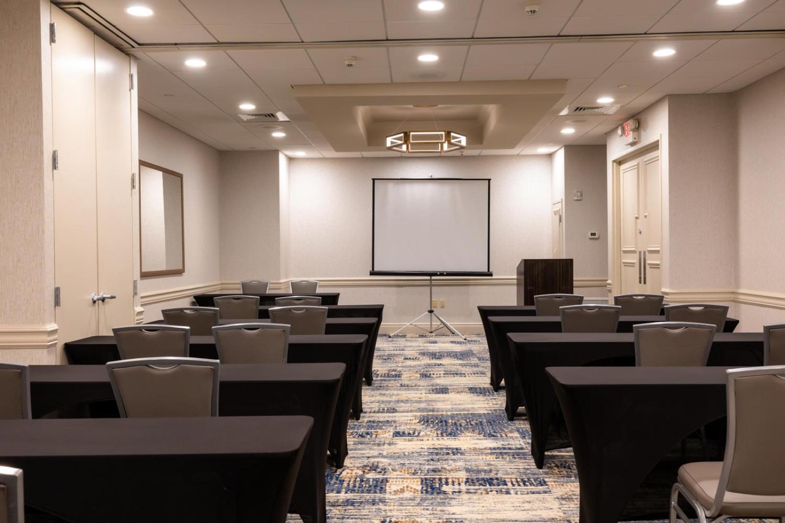 Doubletree By Hilton Tinton Falls-Eatontown Extérieur photo